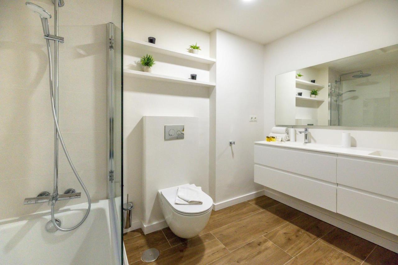 Vacation Marbella I Top 1 Puerto Banus Sea Front Rental, Renovated Екстериор снимка