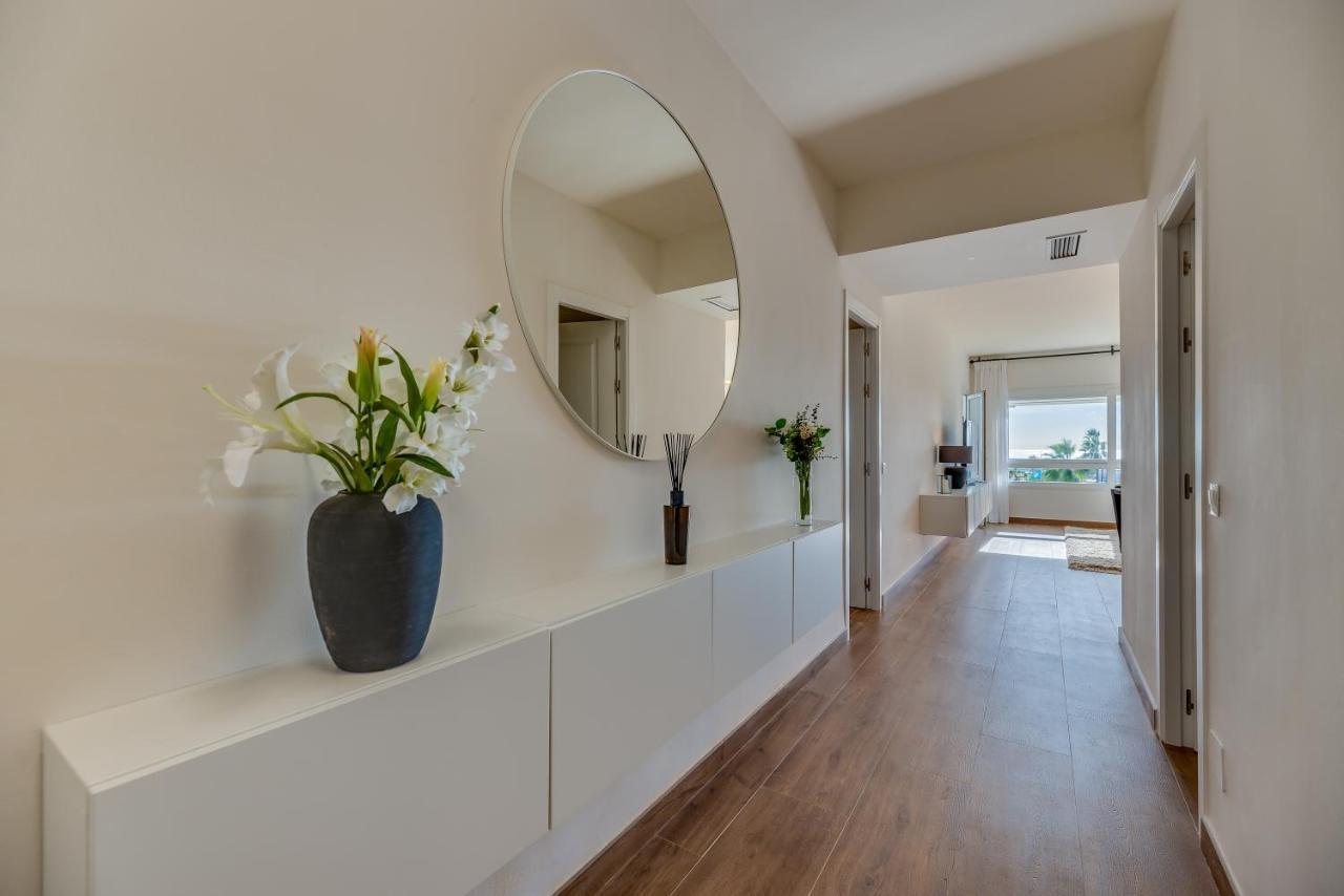 Vacation Marbella I Top 1 Puerto Banus Sea Front Rental, Renovated Екстериор снимка